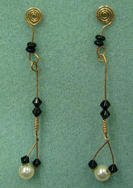 Black & White Earrings.jpg